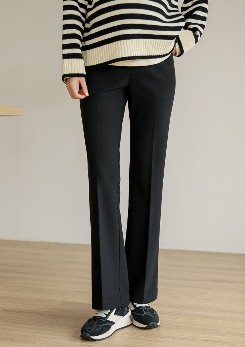 [Soim] Fleece-Lined Bootscut Maternity Pants